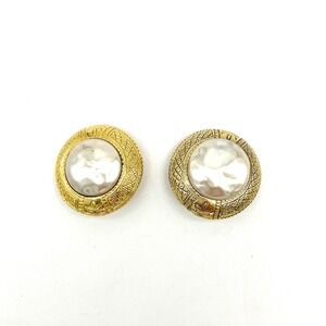 Carolee Faux Pearl Clip On Earrings Gold Tone Textured‎ Statement